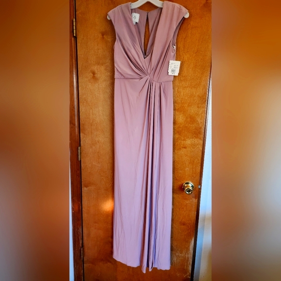 Bridesmaid or mother of the bride dress - Picture 1 of 1